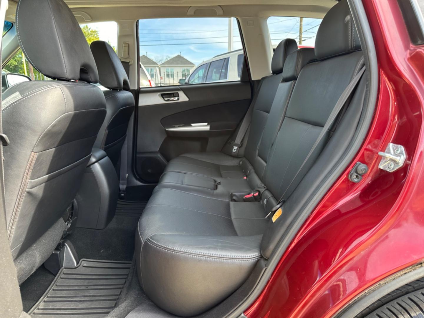 2009 Red /Black Subaru Forester X Limited (JF2SH64619H) with an 2.5 engine, Automatic transmission, located at 1501 West 15th St., Houston, 77008, (713) 869-2925, 29.797941, -95.411789 - Photo#7